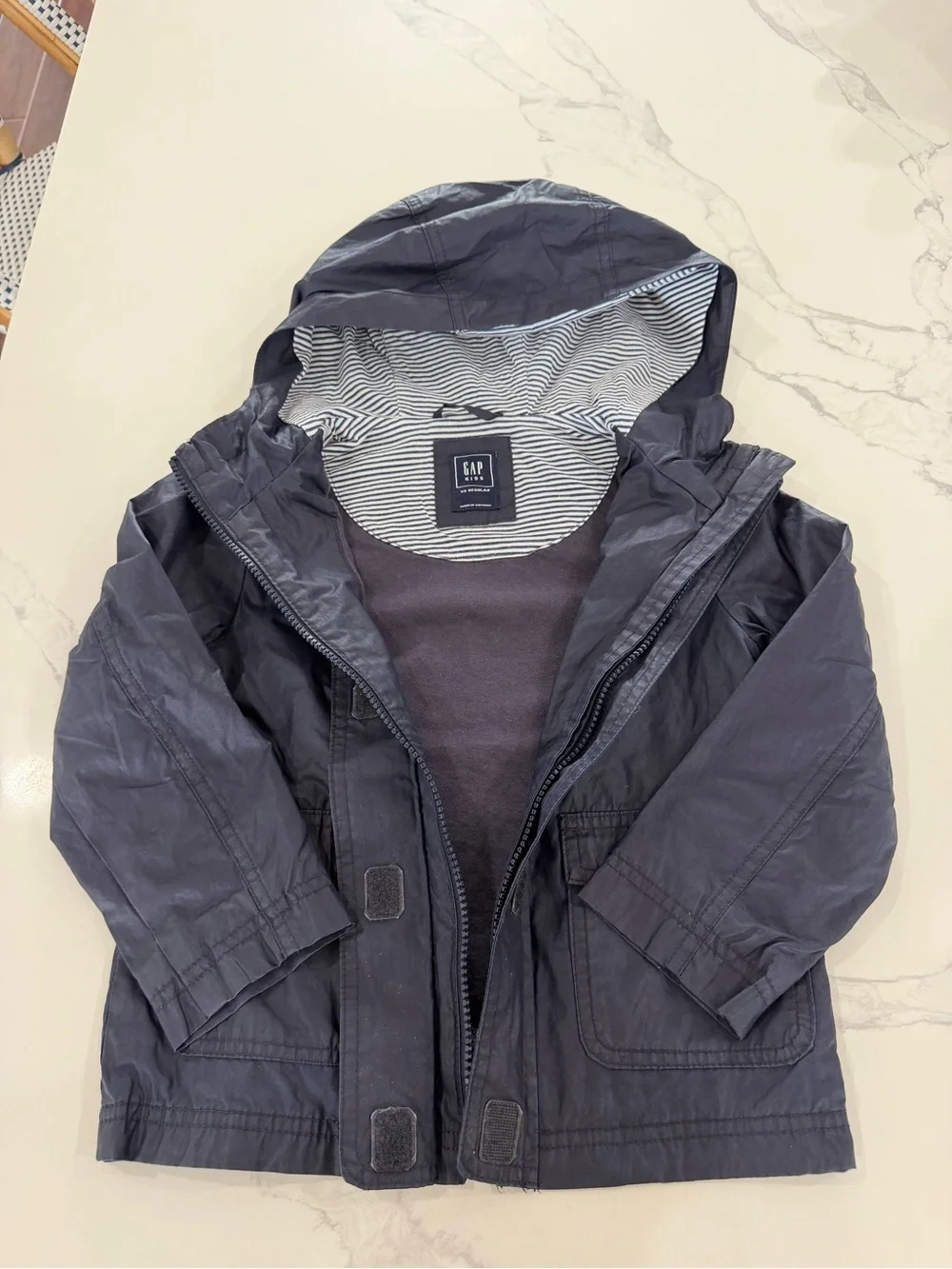 GAP Kids Navy Blue Hooded Windbreaker Jacket Size XS 4/5 Rain Coat Lined